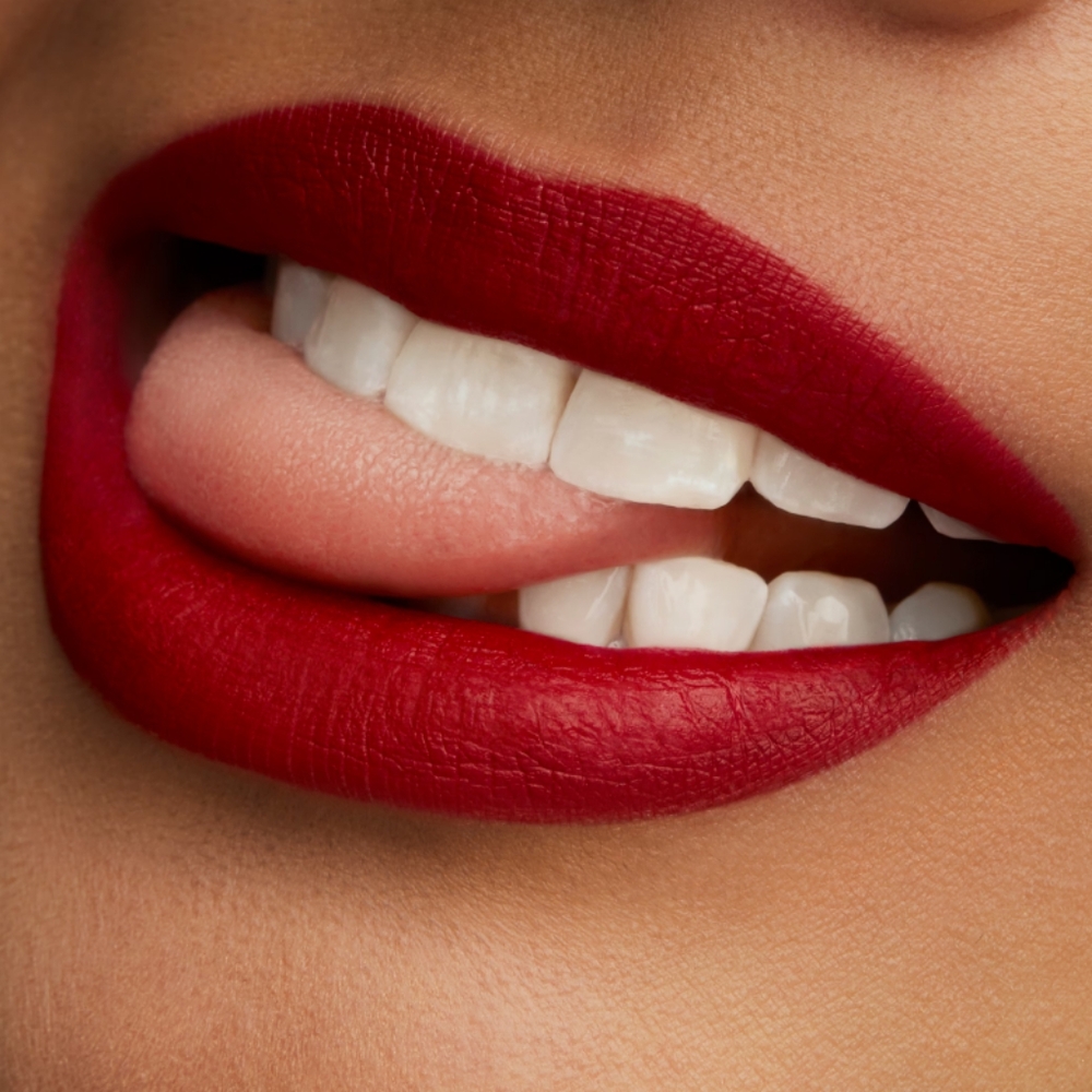 MAC Retro Matte Lipstick - Ruby Woo NIB